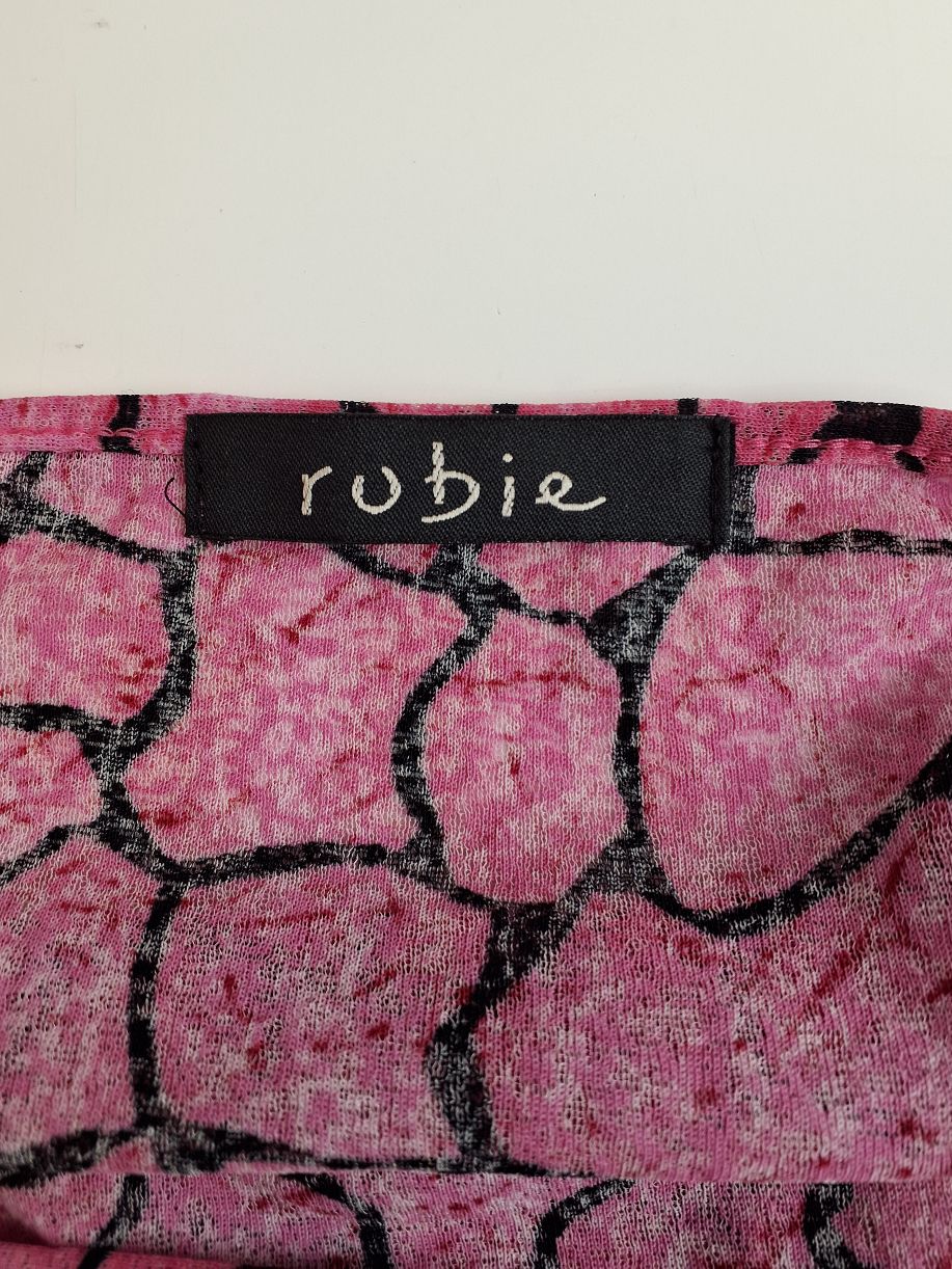 Rubie Kjole
